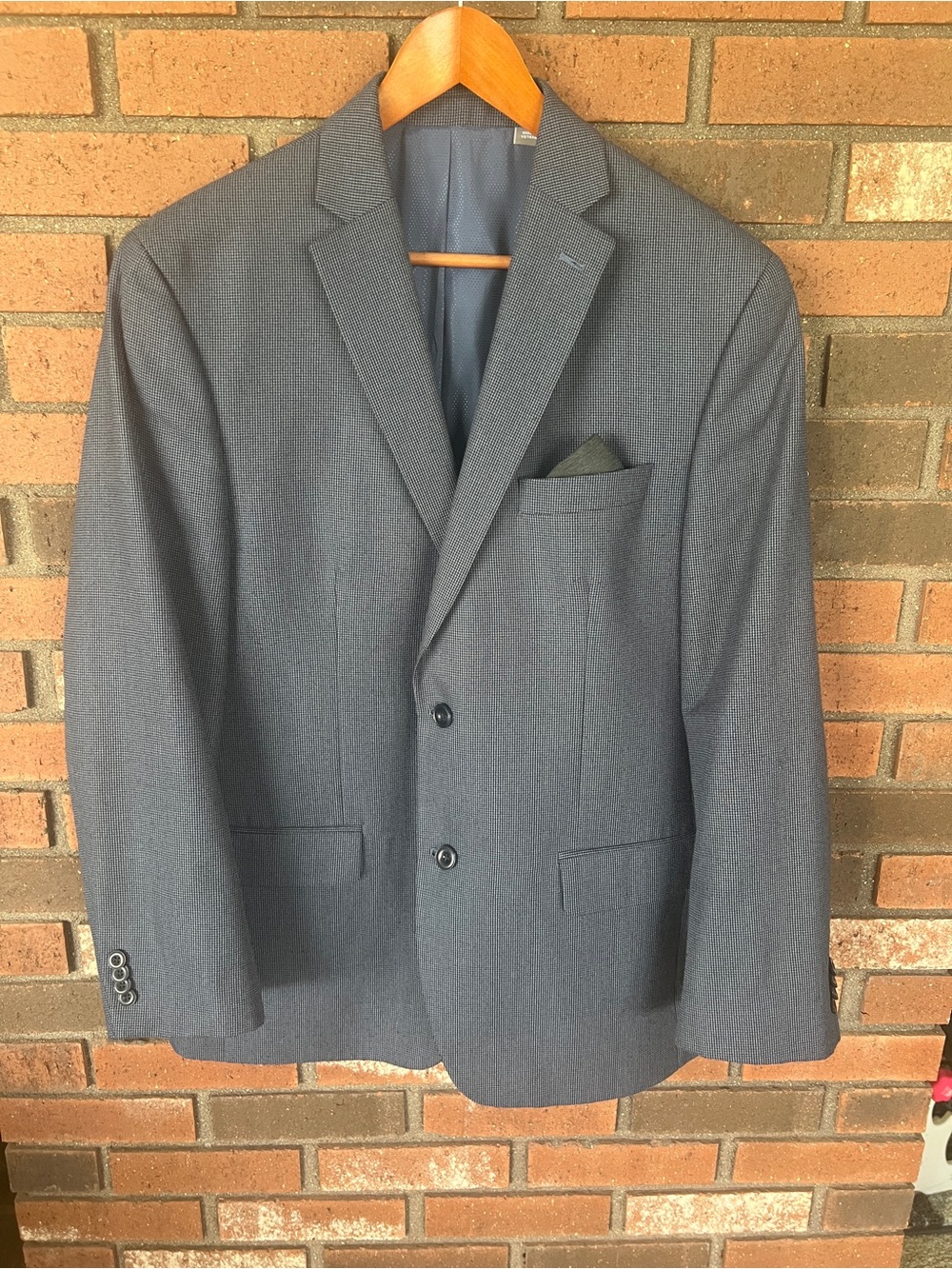 Michael Kors Men's Charcoal Gray Two-Button Sport Coat - Picture 3 of 10
